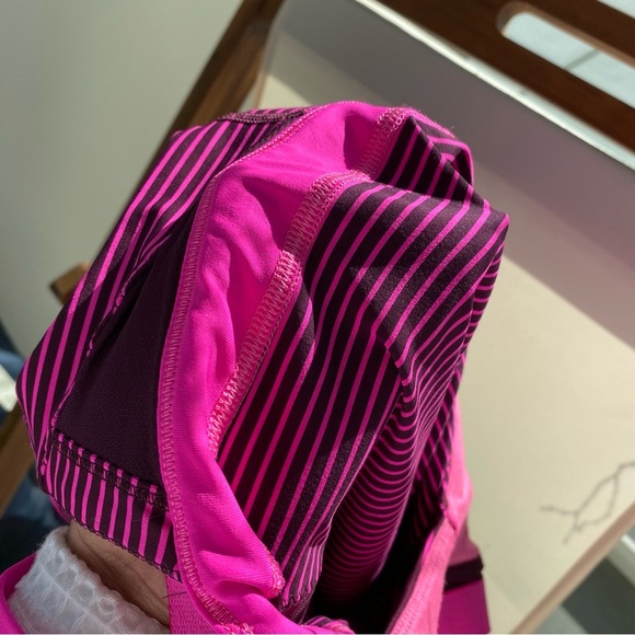 Lululemon Stuff Your Bra Tank II Hyper Stripe, Hot Pink/Maroon, Size M/L - Picture 11 of 15